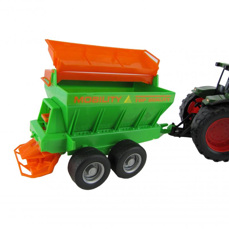 TRAKTOR Z MASZYNĄ ROLNICZĄ